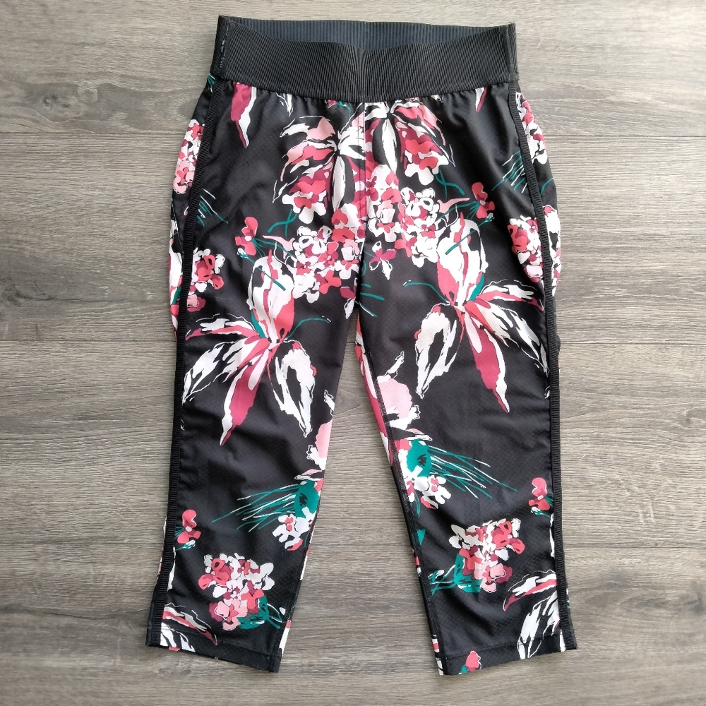 Derek Lam 10C Athleta Women's XS Floral Lily Chelsea High Rise Capri Leggings